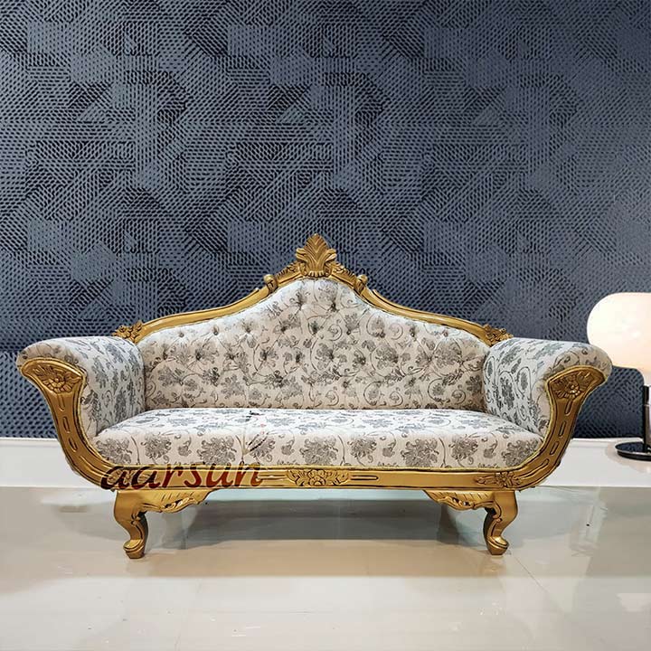 लिविंग रूम एरिया के लिए हस्तनिर्मित लकड़ी का सोफा