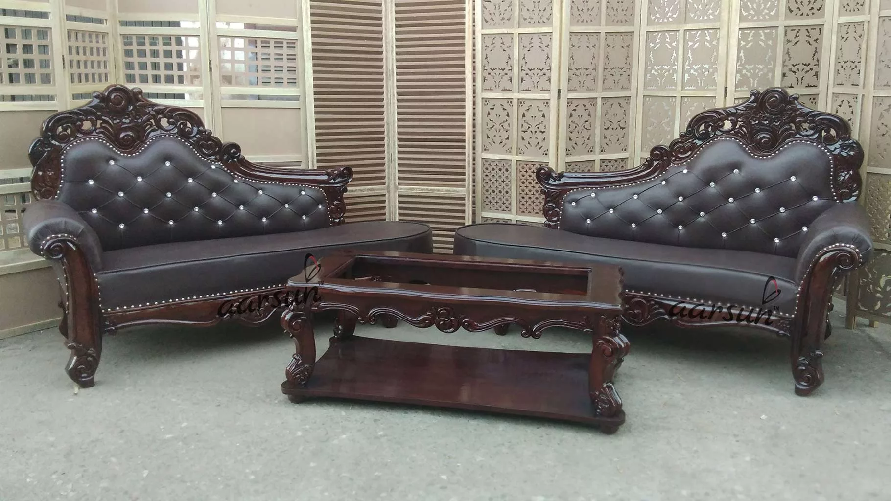 Luxury Chaise Lounge For Living Area View 3
