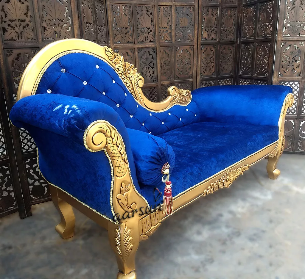 Royal Handcrafted Chaise Lounge – Premium Polish View 3