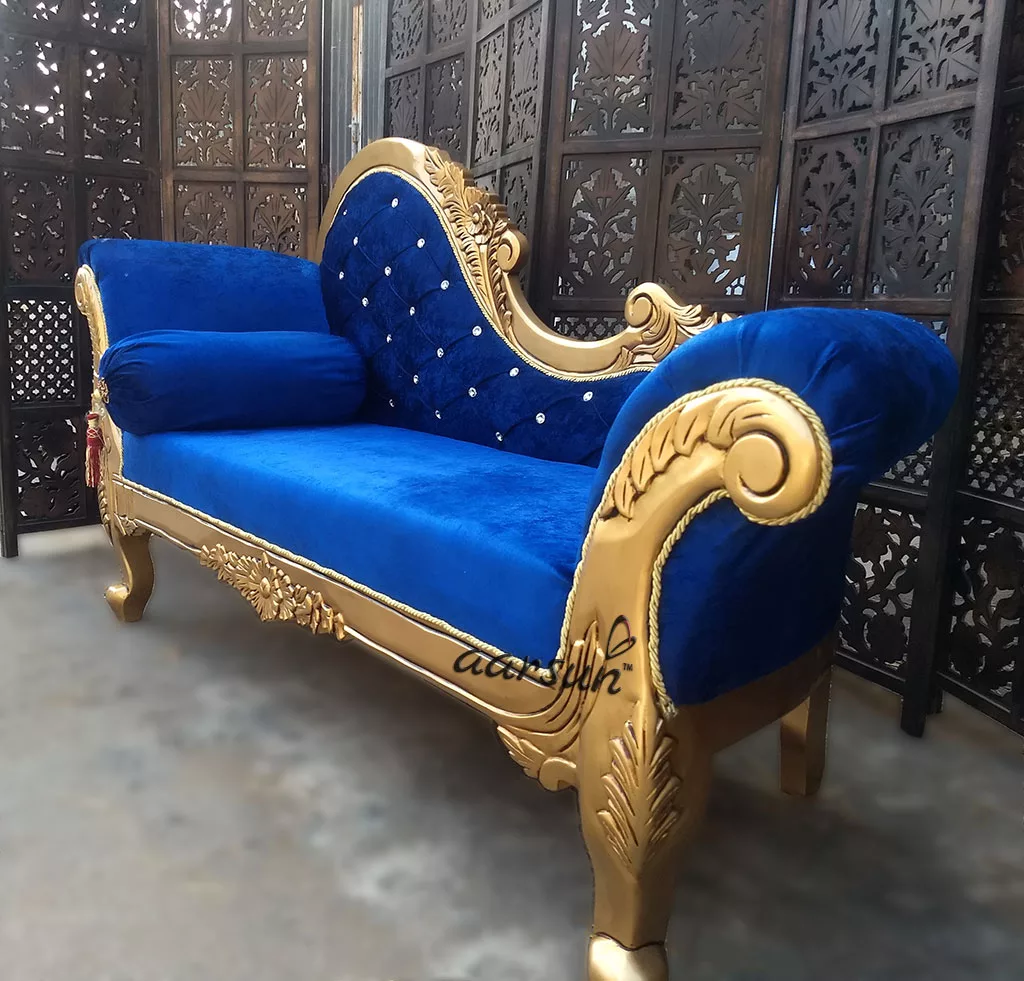 Royal Handcrafted Chaise Lounge – Premium Polish View 4